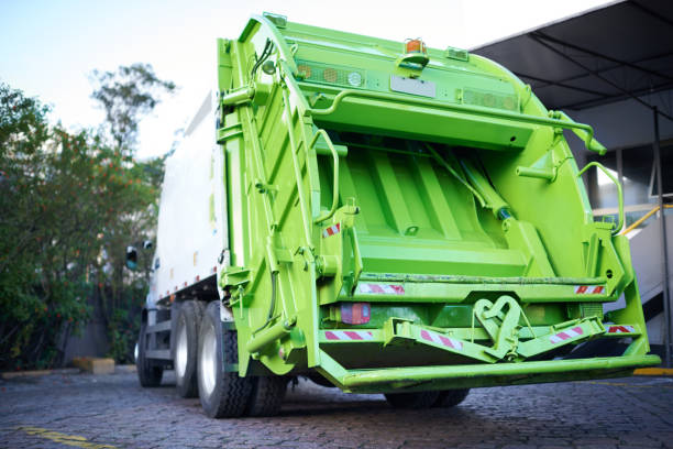 Best Hot Tub Removal  in Zephyrhills, FL